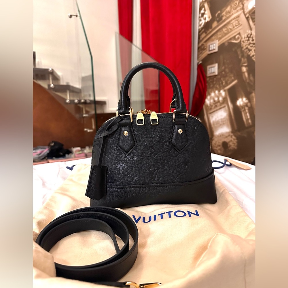 Louis Vuitton Alma bb